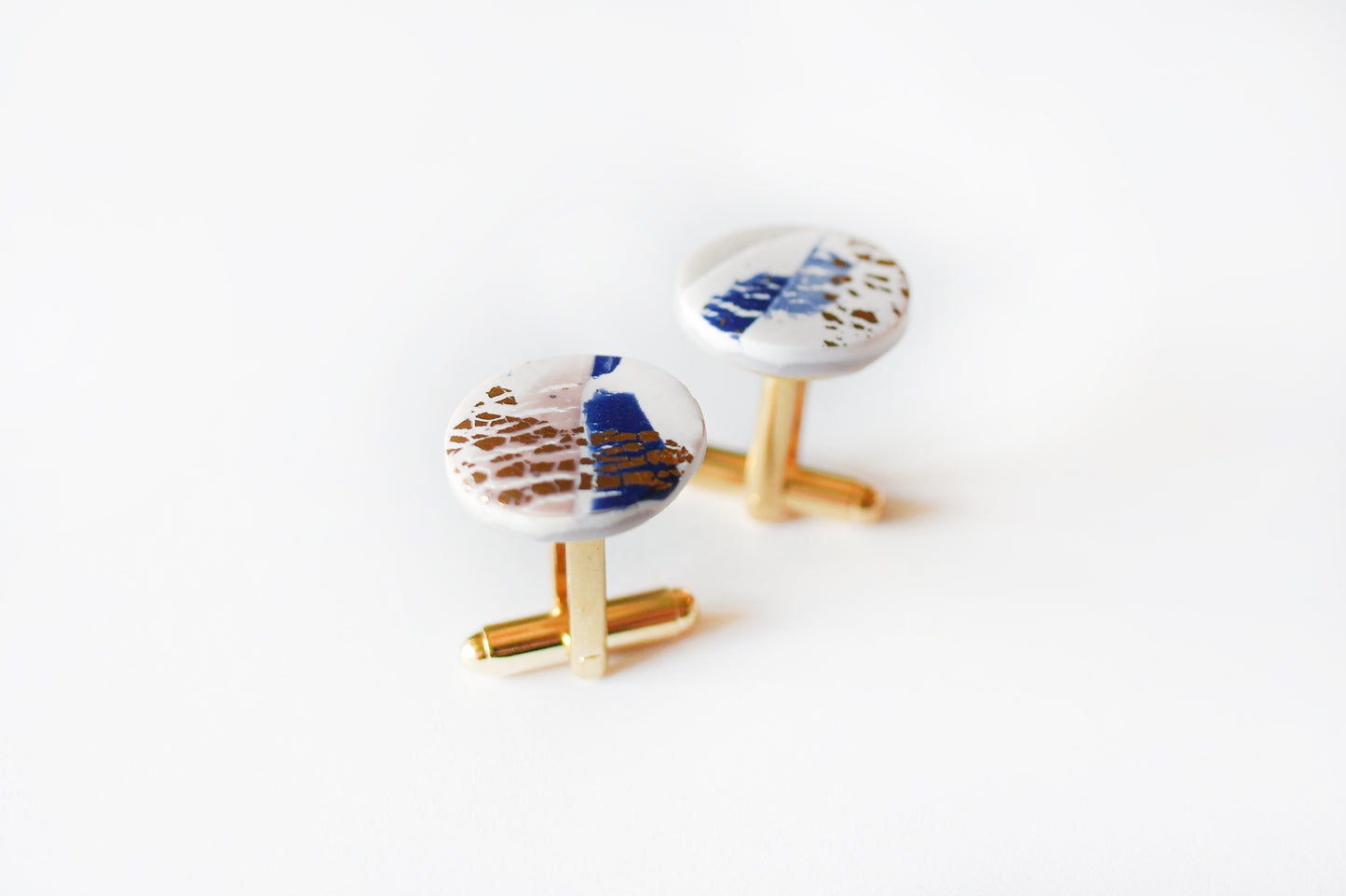 Abstract | Cufflinks