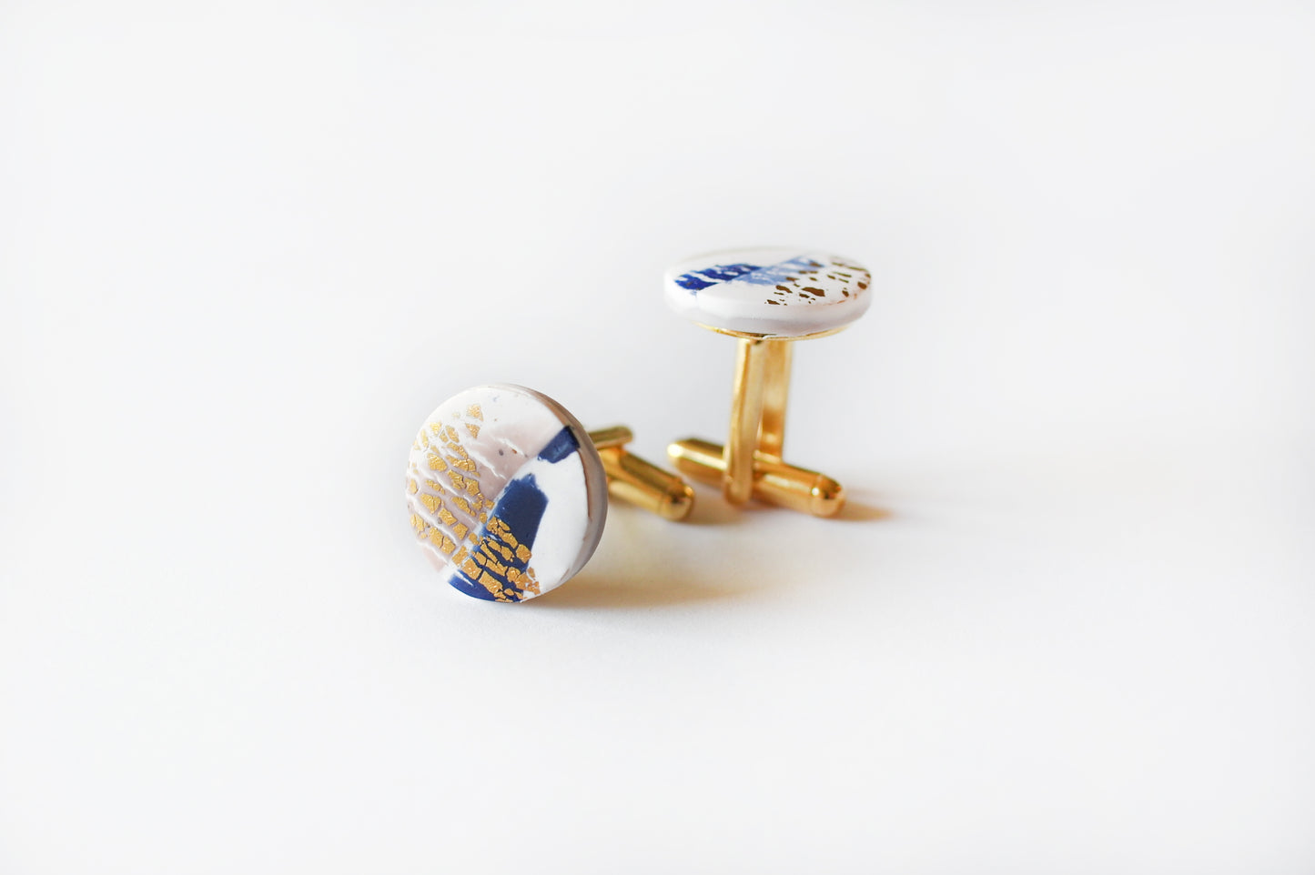 Abstract | Cufflinks